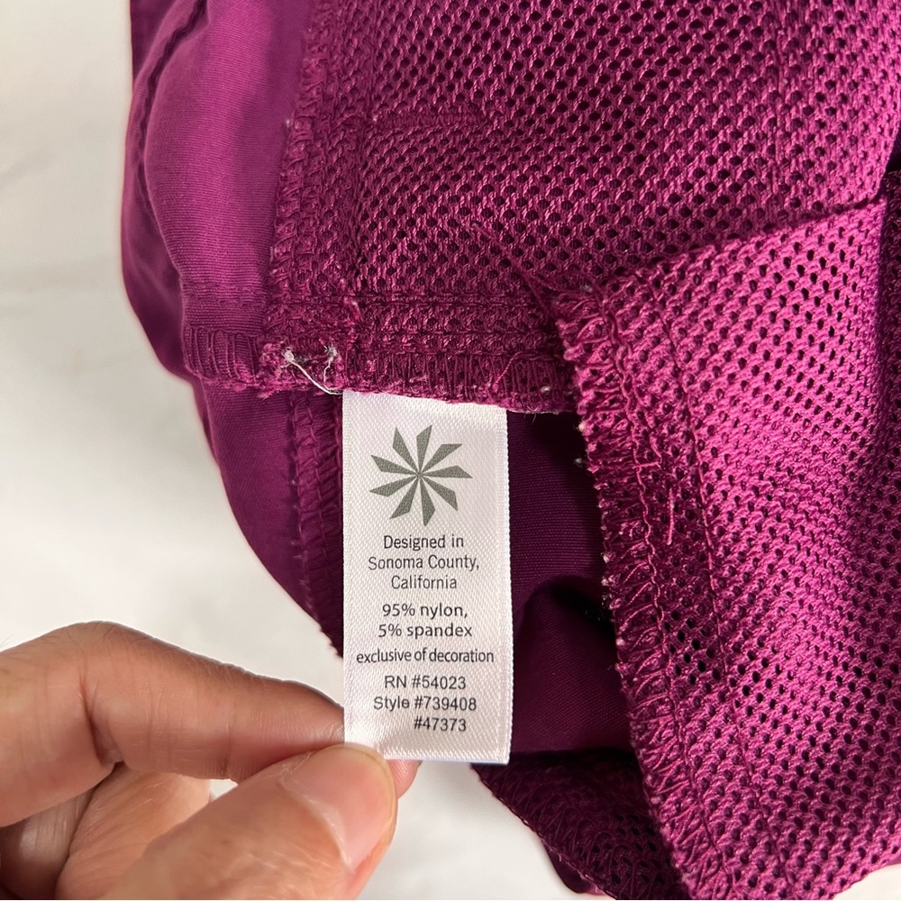 Athleta Purple Magenta Bermuda Shorts Slim Fit for‎ Women’s Size 8 - Picture 4 of 5